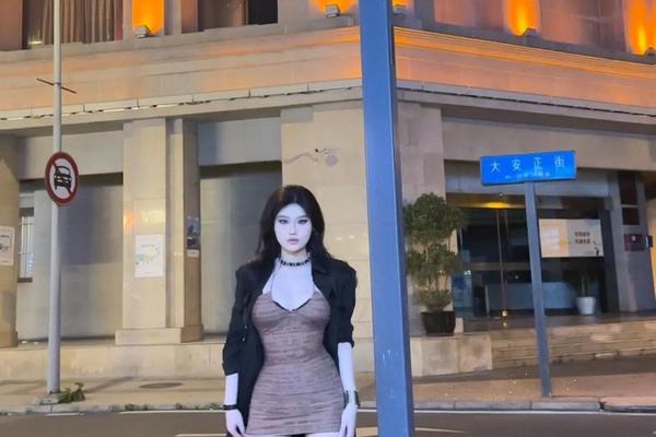 中国精品18VIDEOSEX性中国